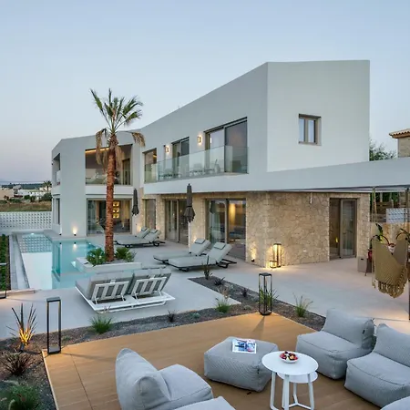 New Beachfront Mesogaia With Heated Pool, Jacuzzi & Playroom, 60m From The