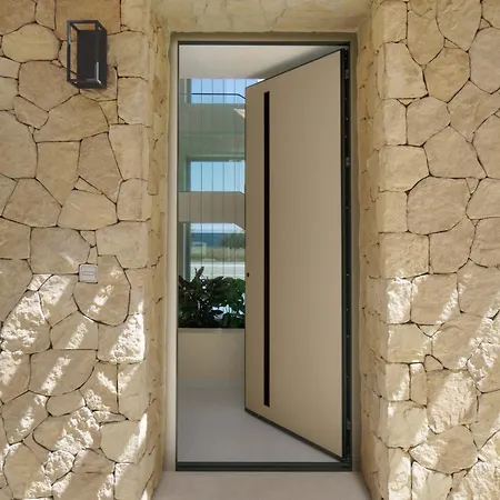 Villa New Beachfront Mesogaia With Heated Pool, Jacuzzi & Playroom, 60m From The *